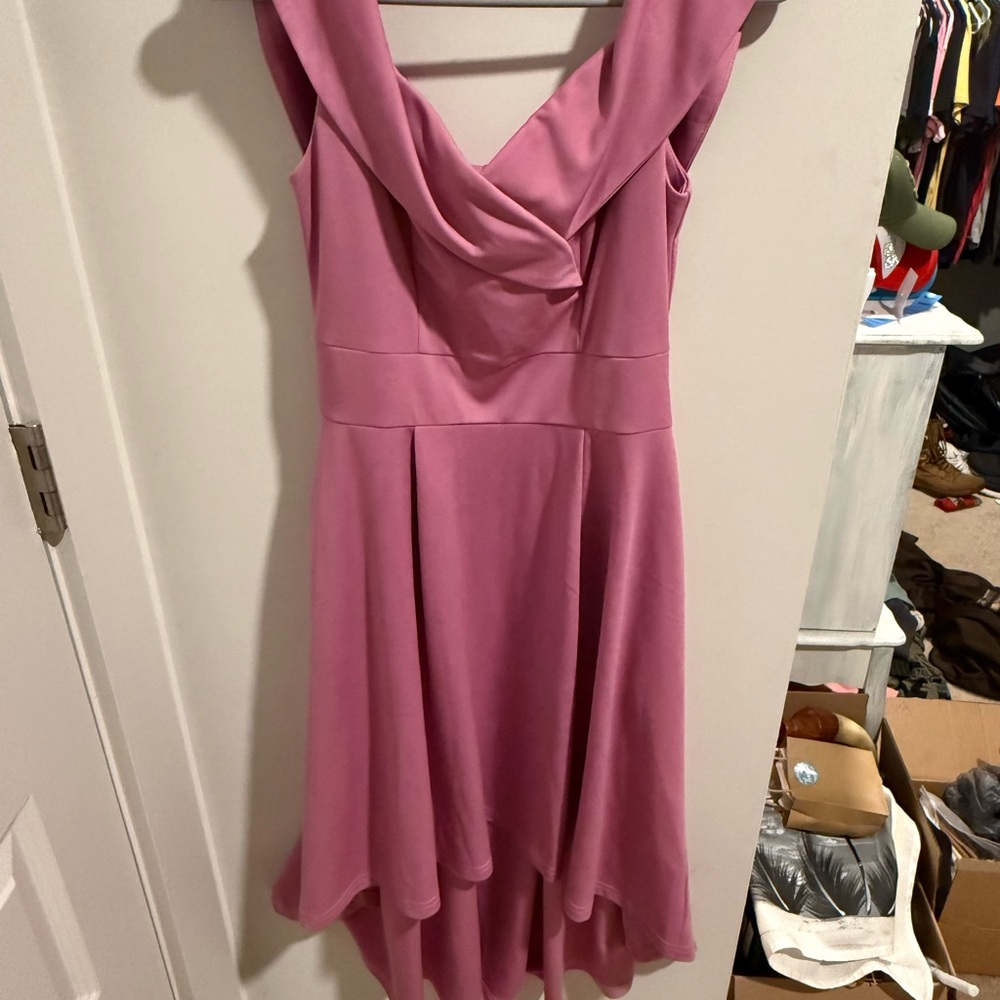 Elegant Pink Sleeveless Dress